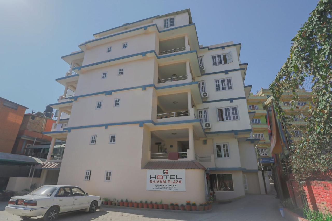 Oyo 789 Hotel Shivam Plaza Катманду Экстерьер фото